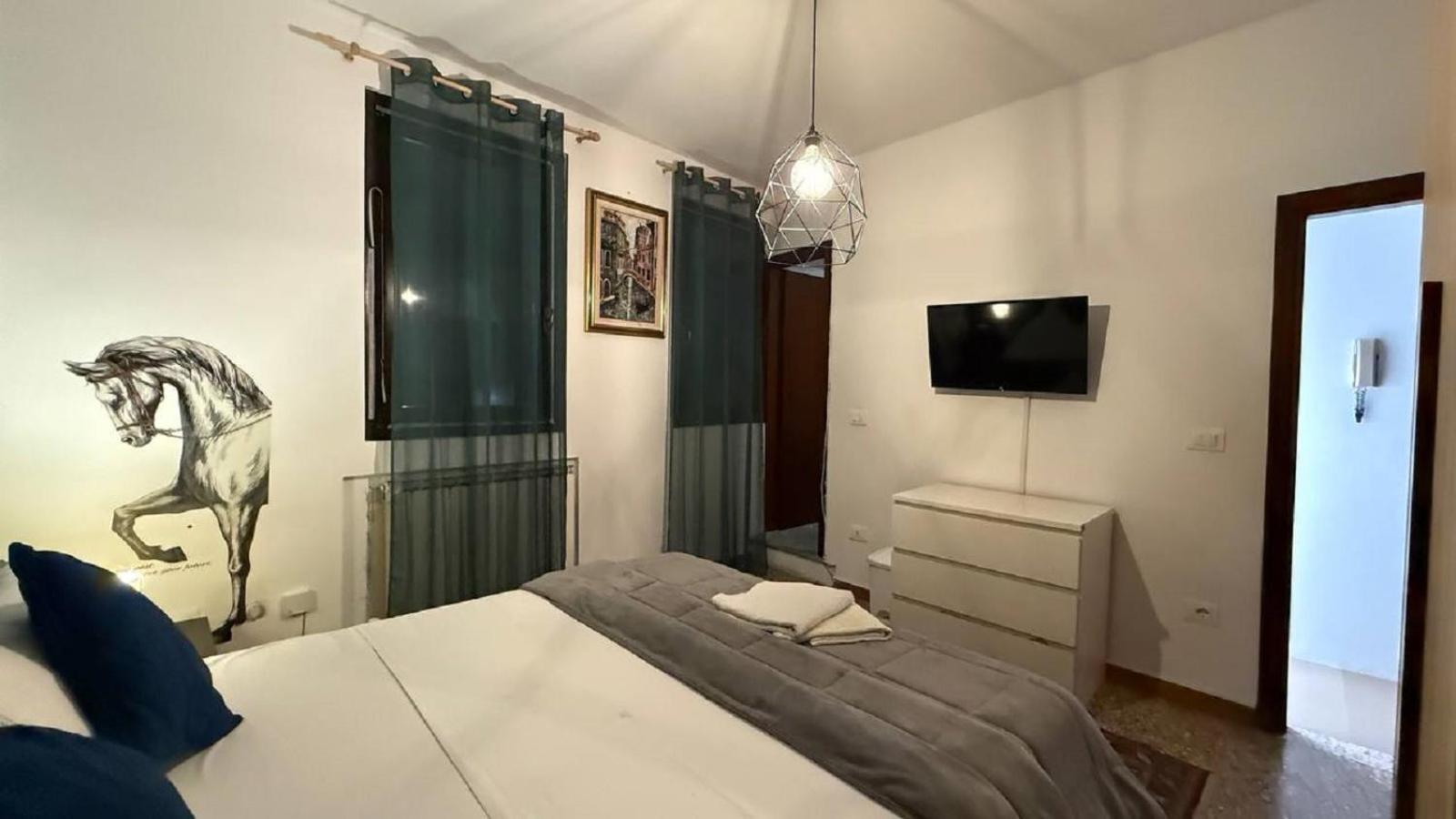 Ania Apartment เวนิส ภายนอก รูปภาพ